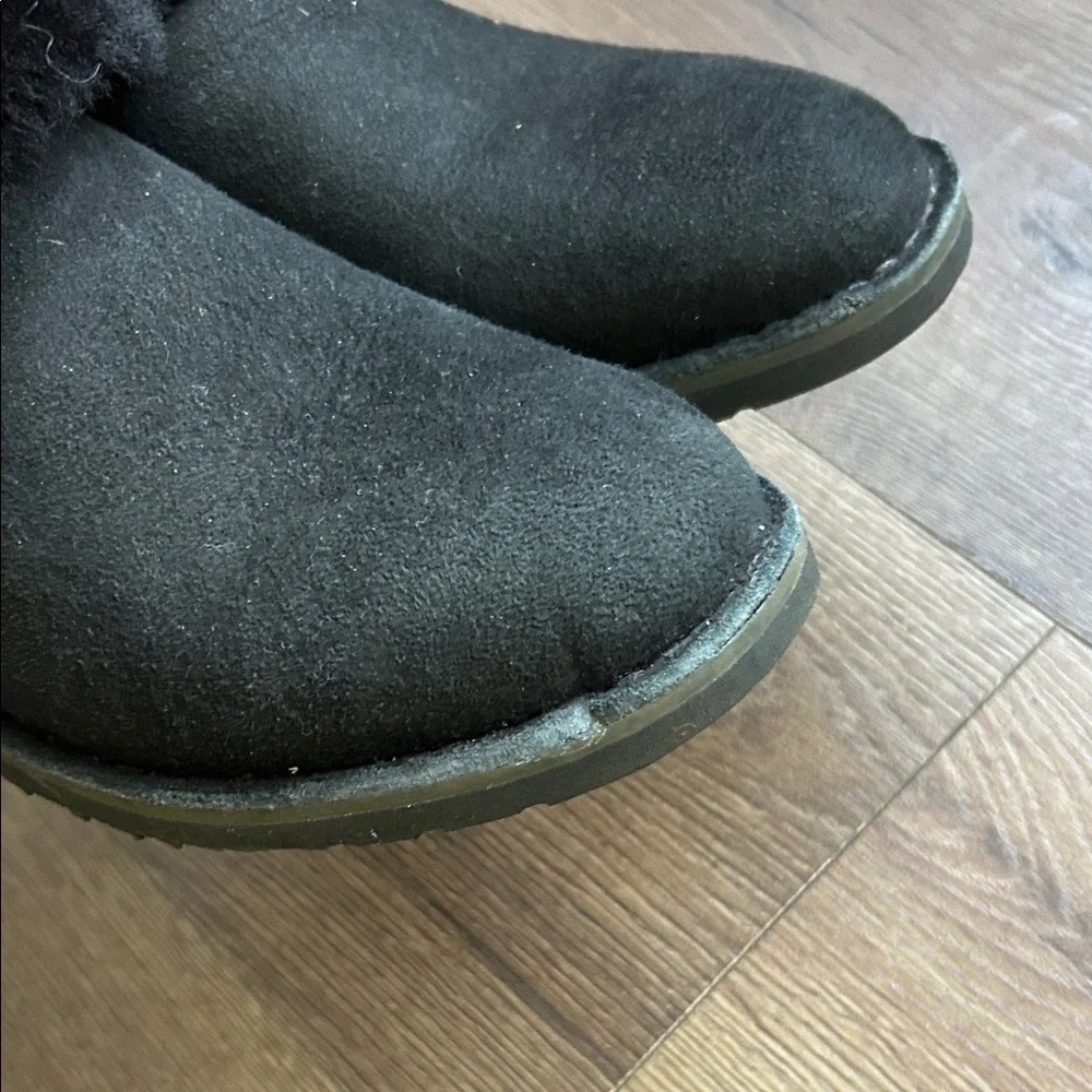 Ugg Pure Black Suede Ankle Boots with Fur Trim !! 7.5